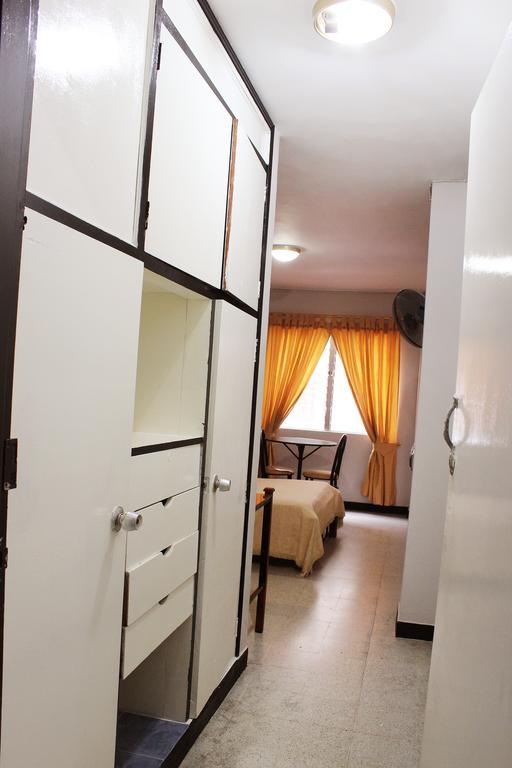 Hotel Normandia メデジン 部屋 写真